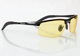 Produktová fotografie brýlí NoScope Hydra pro eshop Fragtastic.cz.